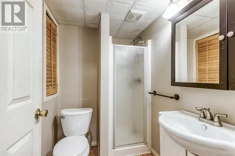 1902 Overbrook Crescent Sudbury ON P3A 5H6