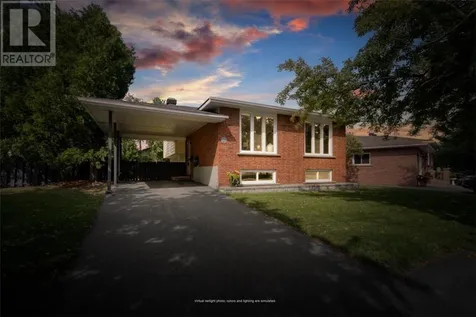 1902 Overbrook Crescent Sudbury ON P3A 5H6