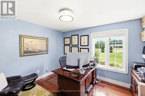 1674 Morris Avenue Selwyn ON K0L 1T0