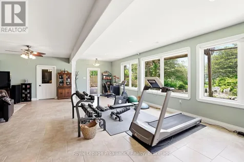 1674 Morris Avenue Selwyn ON K0L 1T0
