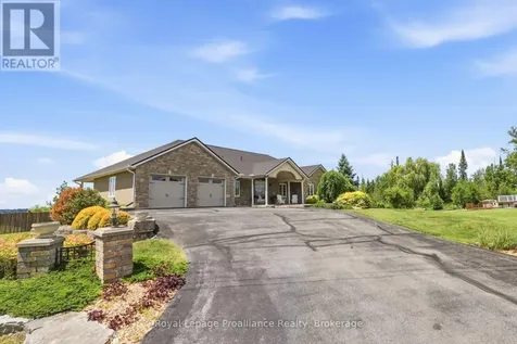 1674 Morris Avenue Selwyn ON K0L 1T0