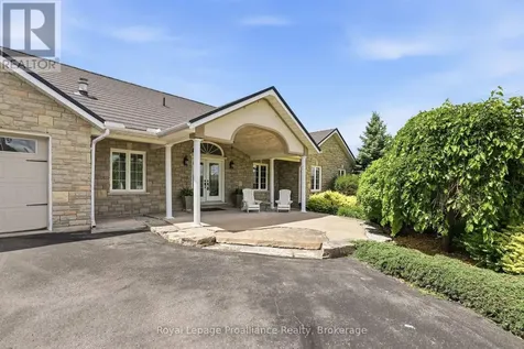 1674 Morris Avenue Selwyn ON K0L 1T0