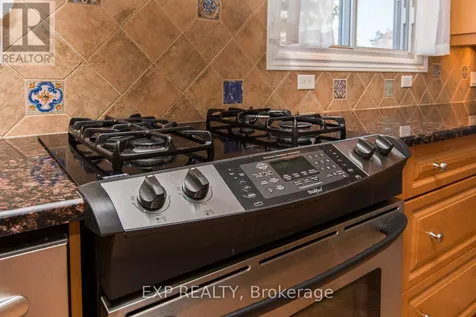 28 Appleford Street Ottawa ON K1J 6T9