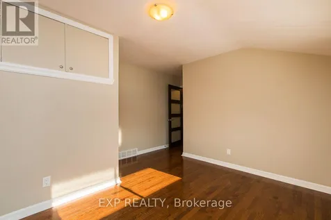 28 Appleford Street Ottawa ON K1J 6T9