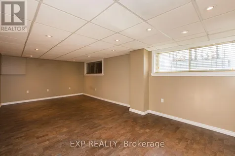 28 Appleford Street Ottawa ON K1J 6T9