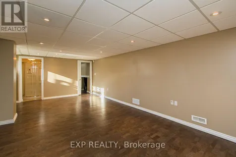 28 Appleford Street Ottawa ON K1J 6T9