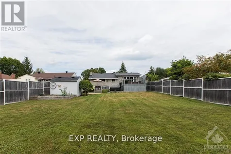 28 Appleford Street Ottawa ON K1J 6T9
