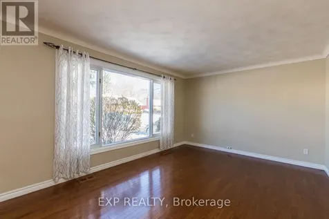 28 Appleford Street Ottawa ON K1J 6T9