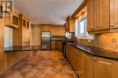 28 Appleford Street Ottawa ON K1J 6T9