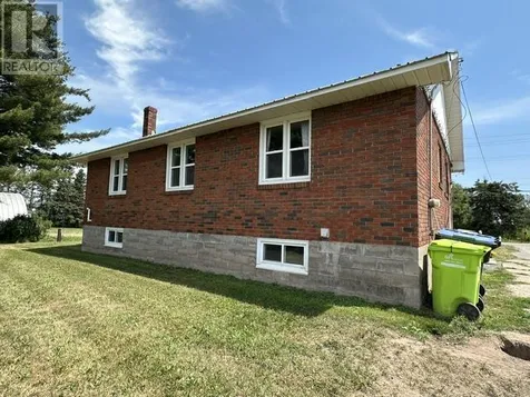 983 Carpin Beach Road Sault Ste. Marie ON P6A 5K8