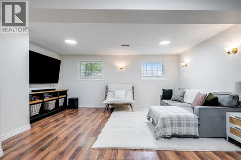 15 Pearl Street Tilbury ON N0P 2L0
