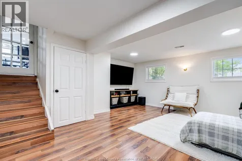 15 Pearl Street Tilbury ON N0P 2L0
