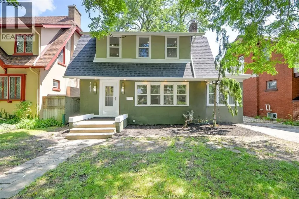 1484 Victoria Avenue Windsor ON N8X 1P3