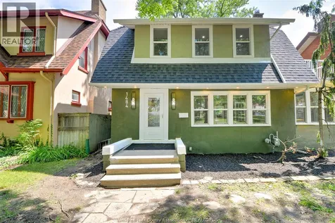 1484 Victoria Avenue Windsor ON N8X 1P3