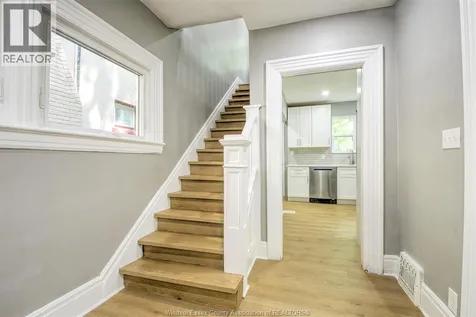 1484 Victoria Avenue Windsor ON N8X 1P3