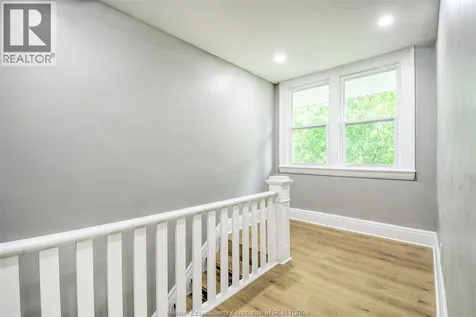 1484 Victoria Avenue Windsor ON N8X 1P3