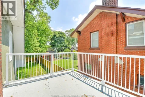 1484 Victoria Avenue Windsor ON N8X 1P3