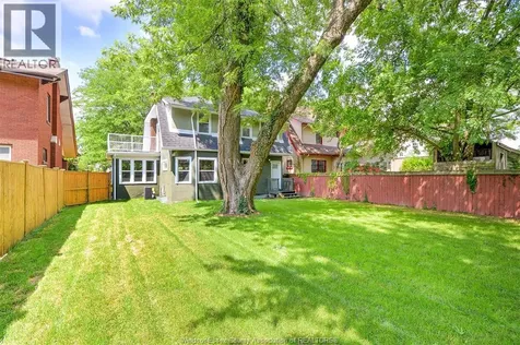1484 Victoria Avenue Windsor ON N8X 1P3