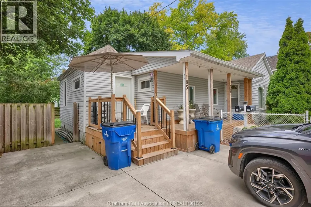 185 Thames Street Chatham ON N7L 2Z3