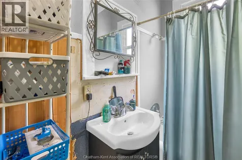 185 Thames Street Chatham ON N7L 2Z3