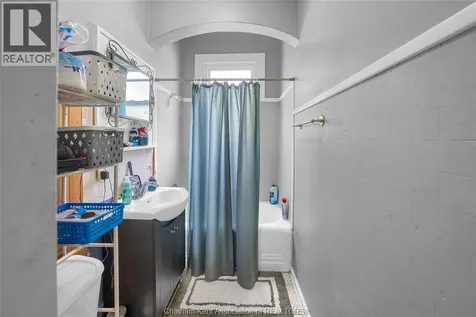 185 Thames Street Chatham ON N7L 2Z3