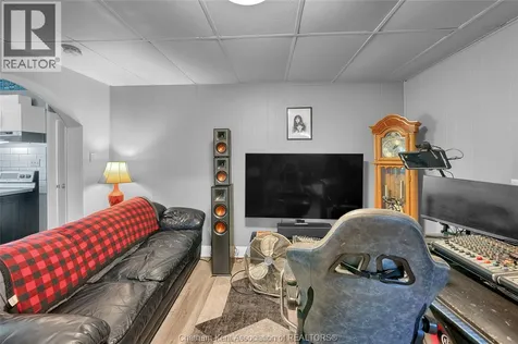 185 Thames Street Chatham ON N7L 2Z3