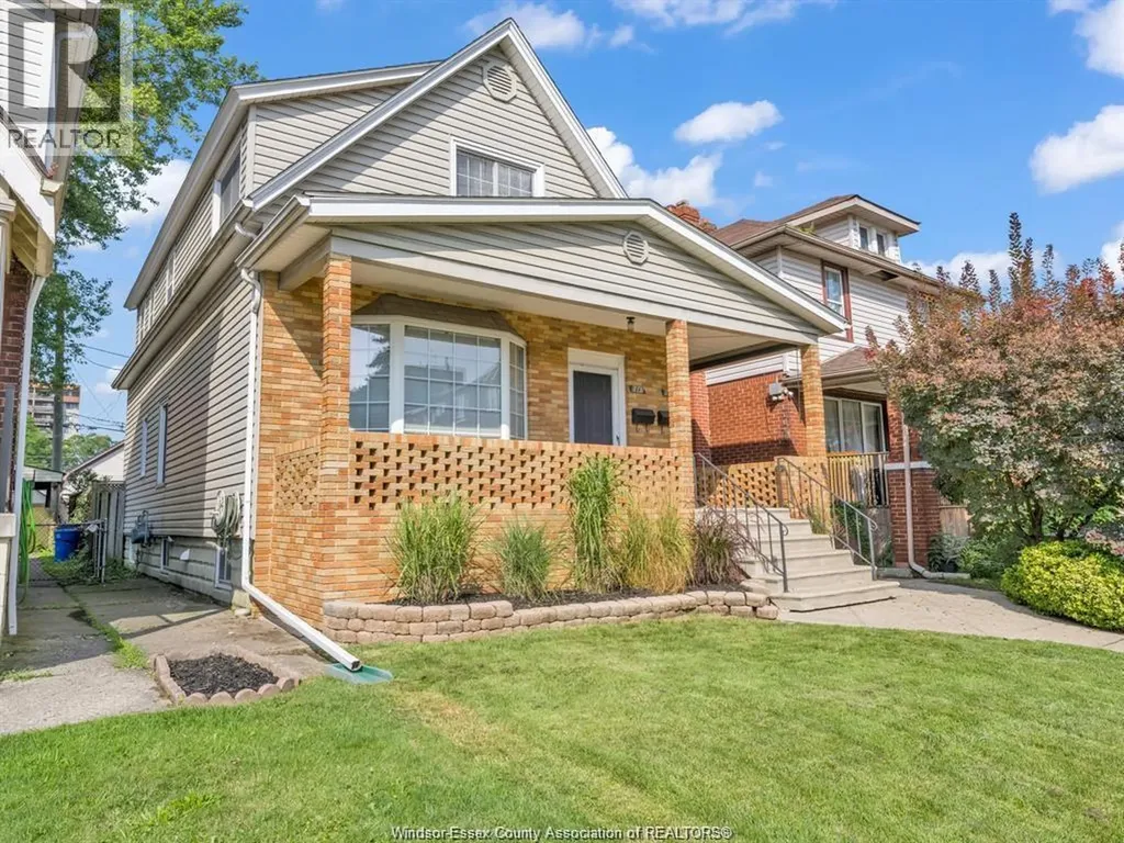 1645 Goyeau Windsor ON N8X 3L7