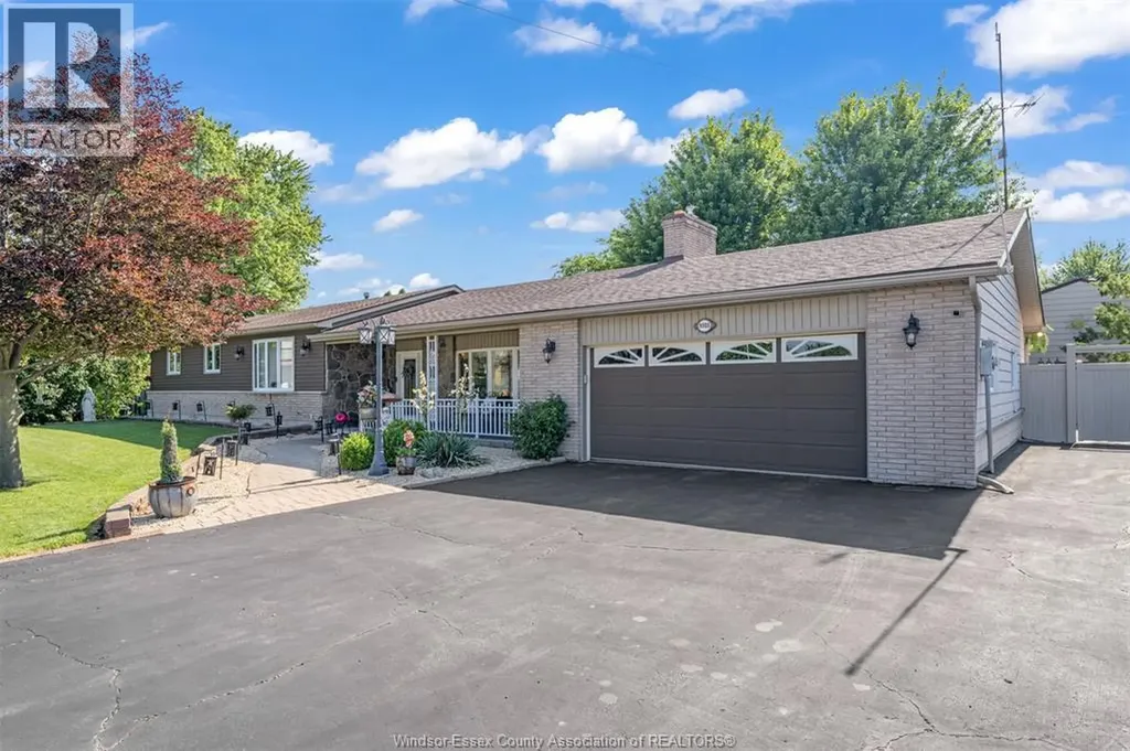 9525 Walker Road Mcgregor ON N0R 1J0