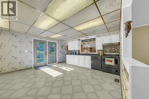 9525 Walker Road Mcgregor ON N0R 1J0