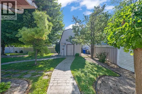 9525 Walker Road Mcgregor ON N0R 1J0