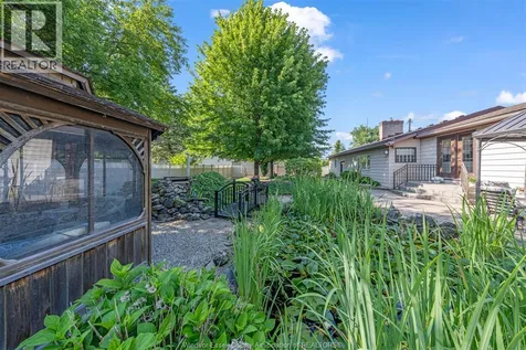 9525 Walker Road Mcgregor ON N0R 1J0