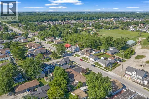 9525 Walker Road Mcgregor ON N0R 1J0