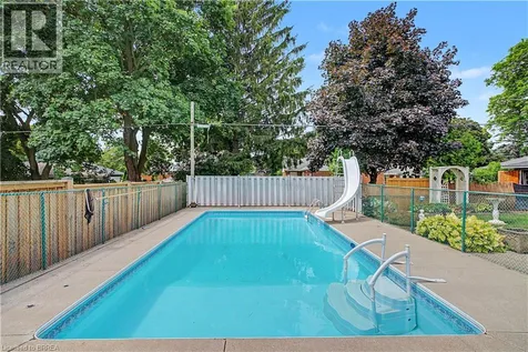 19 Springfield Drive Brantford ON N3R 1N1