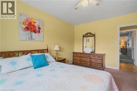 19 Springfield Drive Brantford ON N3R 1N1