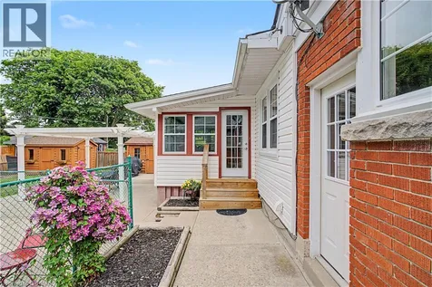 19 Springfield Drive Brantford ON N3R 1N1