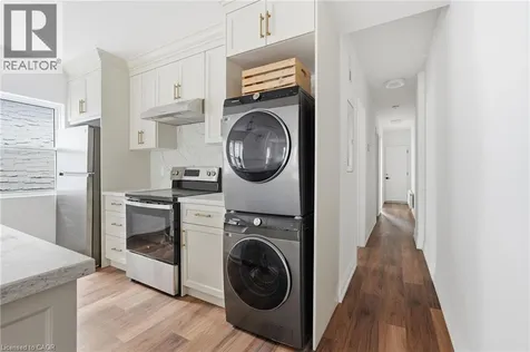 4876 Simcoe Street Niagara Falls ON L2E 1V9