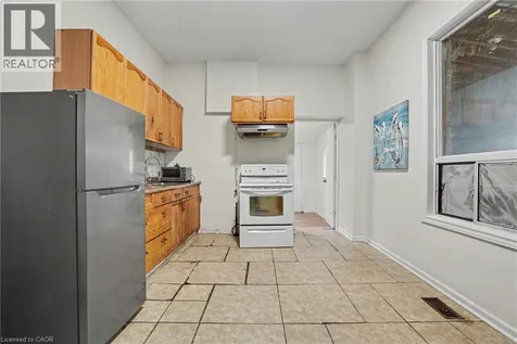 52 Cathcart Street Hamilton ON L8R 1M5