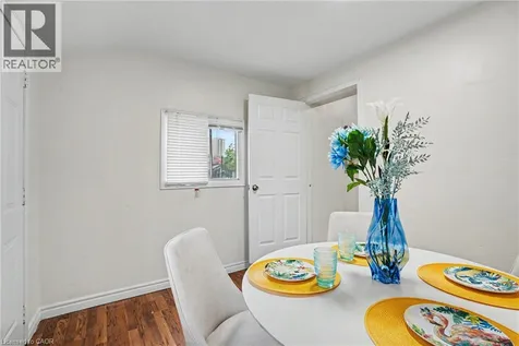 52 Cathcart Street Hamilton ON L8R 1M5