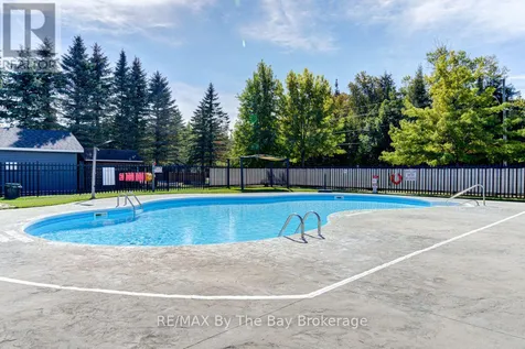 85 Theme Park Drive Wasaga Beach ON L9Z 1X7