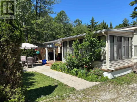 85 Theme Park Drive Wasaga Beach ON L9Z 1X7