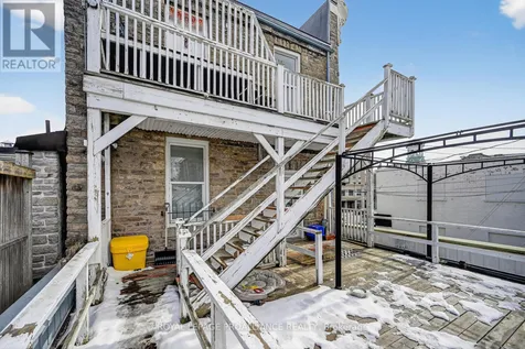 2 -42 King Street East Brockville ON K6V 1B1