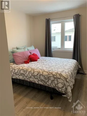 303 Sweet Valley Drive Ottawa ON K4A 3W5
