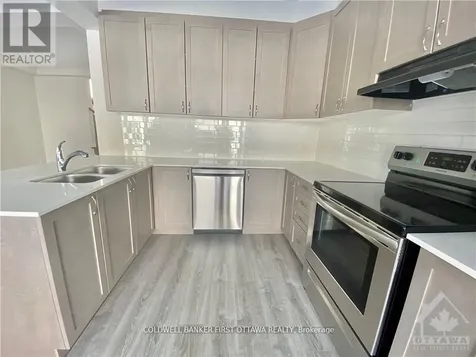 303 Sweet Valley Drive Ottawa ON K4A 3W5