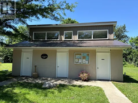 13 Southline Avenue Huron-kinloss ON N2Z 2X5