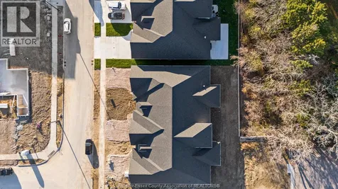 3255 Tullio Drive Lasalle ON N9H 1H3