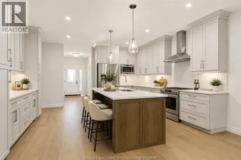 3255 Tullio Drive Lasalle ON N9H 1H3