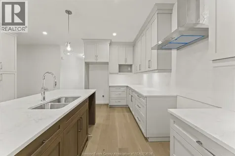 3255 Tullio Drive Lasalle ON N9H 1H3