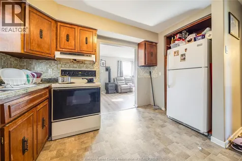 1249 Marentette Avenue Windsor ON N8X 4C7