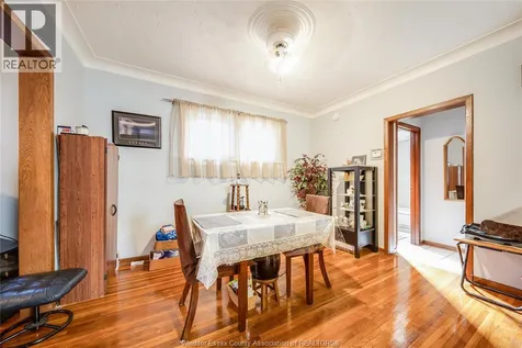 1249 Marentette Avenue Windsor ON N8X 4C7