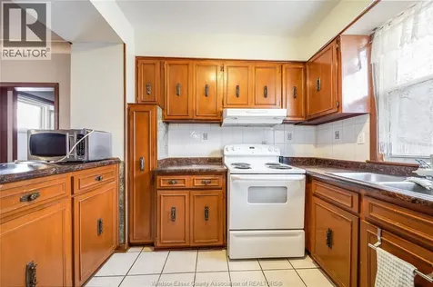 1249 Marentette Avenue Windsor ON N8X 4C7